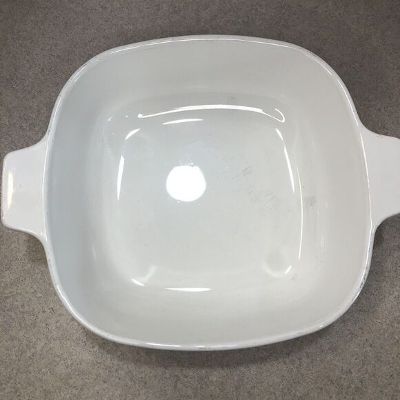 Vintage Corning Ware Blue Cornflower Casserole Dish 1 Quart P-1-B- No Lid - Picture 2 of 7